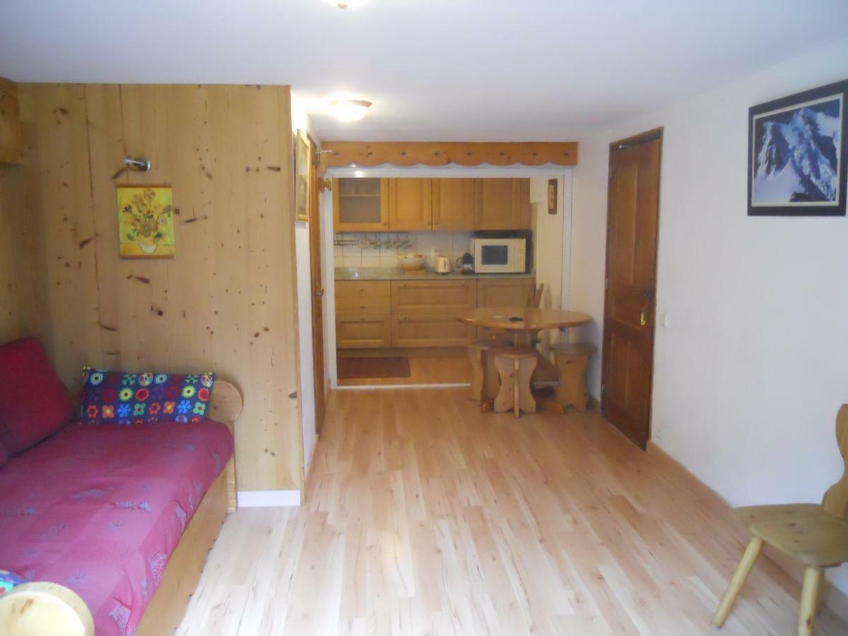 Chalets Pyrene Mont-Blanc Chamonix ภายนอก รูปภาพ